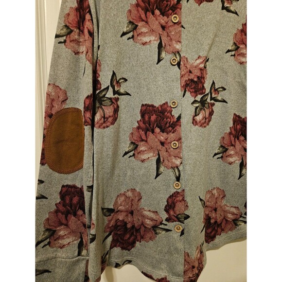Pink Clover Sweater Size Large Grey and Pink Floral Very Soft - Picture 6 of 6